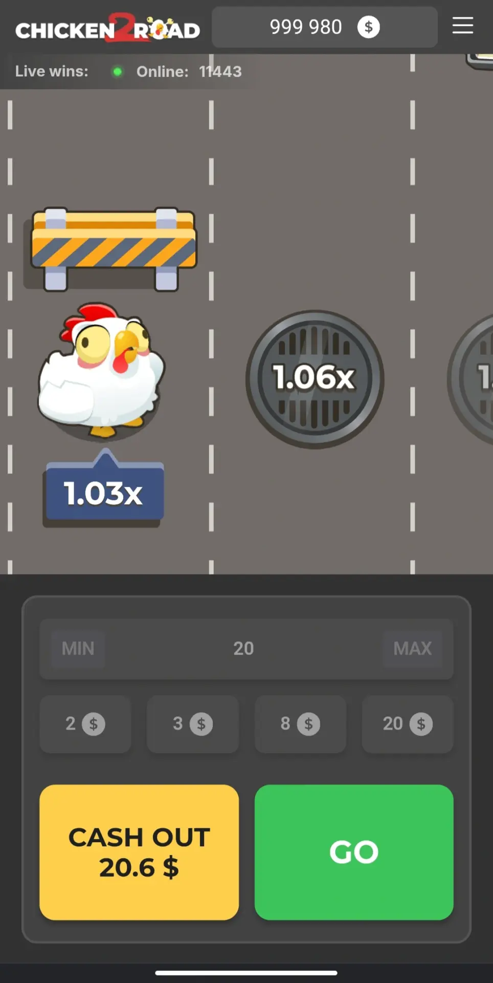 Chicken Road 2 gameplay with the chicken crossing lanes and the multiplier rising